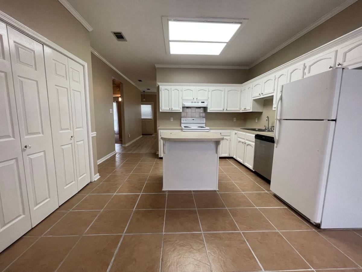 House for rent at 9113 Alder Dr, Baton Rouge, LA 70817