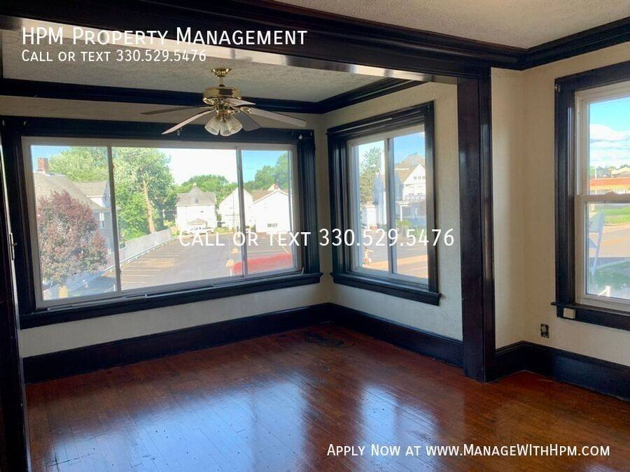 Apartment for rent at 1348 Cleveland Ave NW #3, Canton, OH 44703