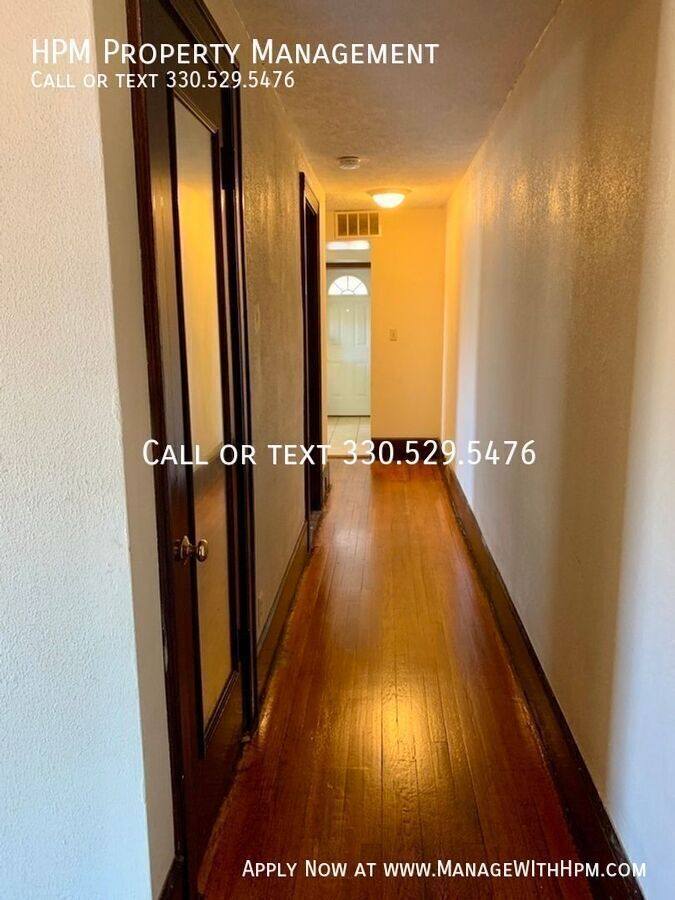 Apartment for rent at 1348 Cleveland Ave NW #3, Canton, OH 44703