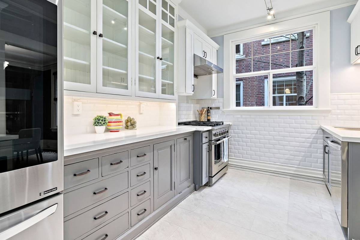 Condo for rent at 615 Boren Ave, Seattle, WA 98104