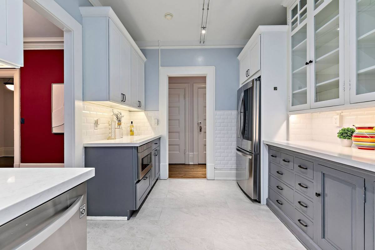 Condo for rent at 615 Boren Ave, Seattle, WA 98104