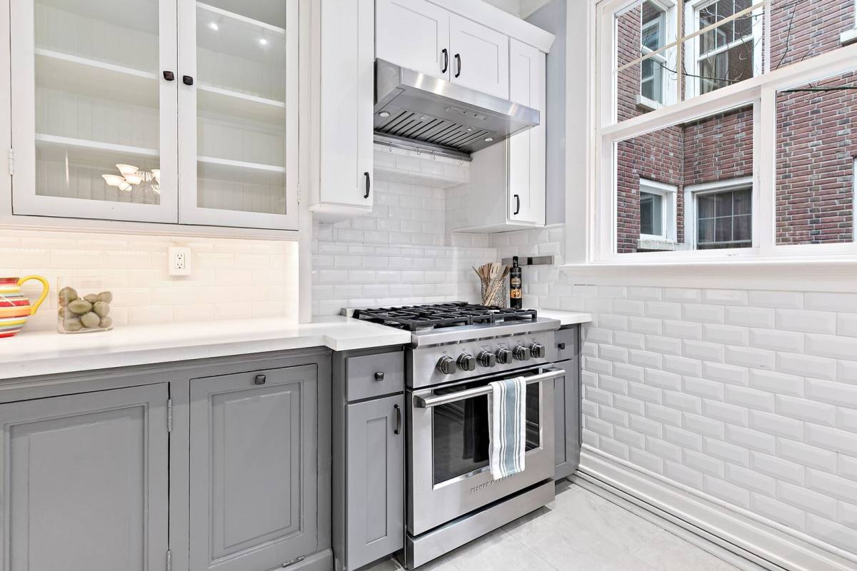 Condo for rent at 615 Boren Ave, Seattle, WA 98104