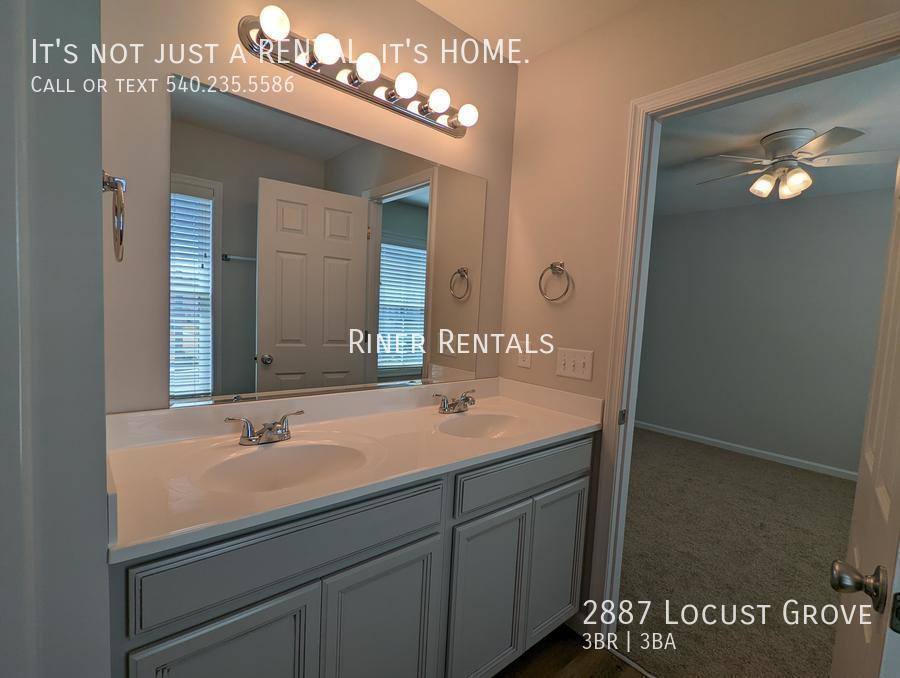 Townhouse for rent at 2887 Locust Grove, Harrisonburg, VA 22801