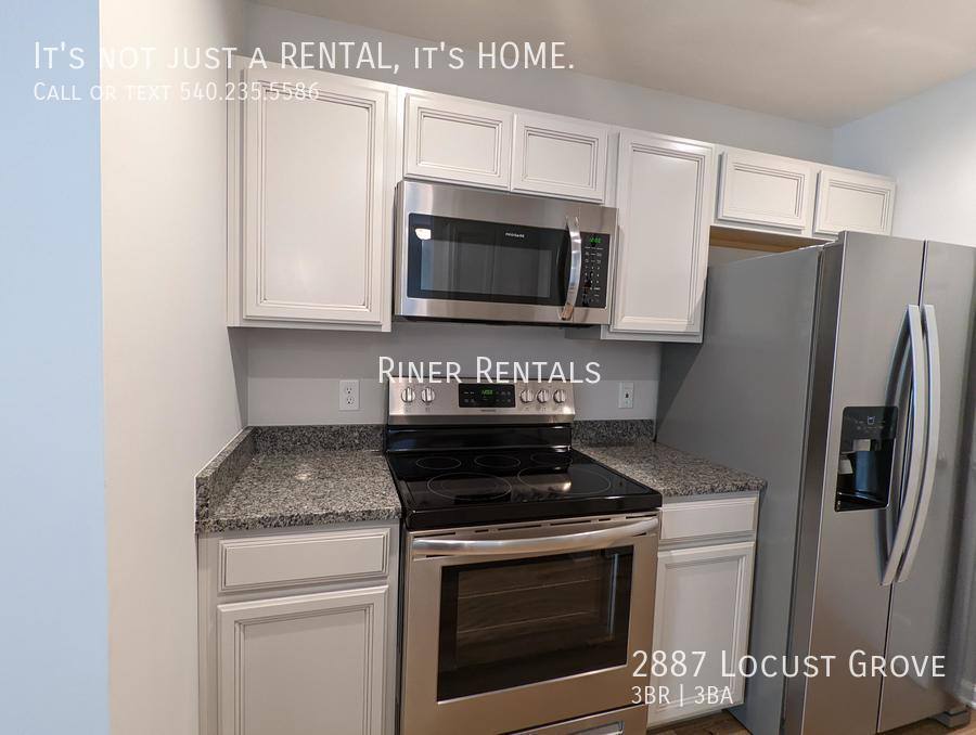 Townhouse for rent at 2887 Locust Grove, Harrisonburg, VA 22801