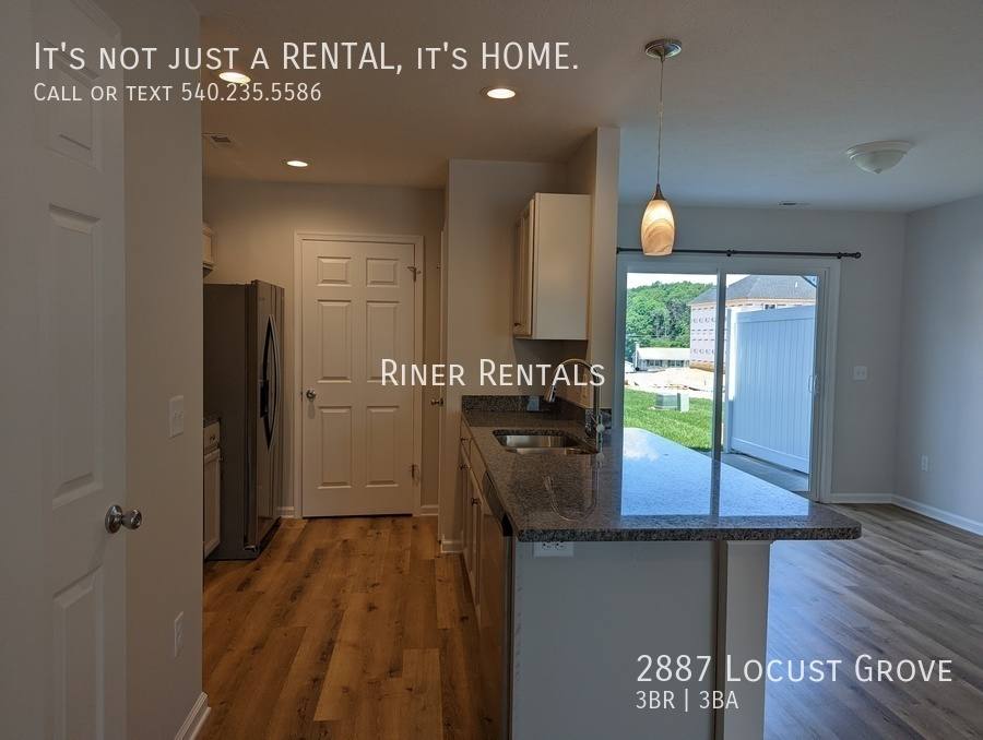 Townhouse for rent at 2887 Locust Grove, Harrisonburg, VA 22801