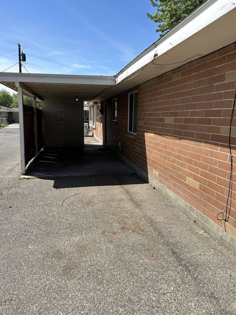 Apartment for rent at 1619 W 5th Ave, Kennewick, WA 99336