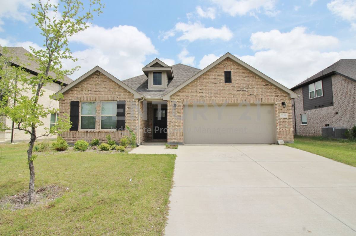 House for rent at 1124 Longhorn Lane, Forney, TX 75126