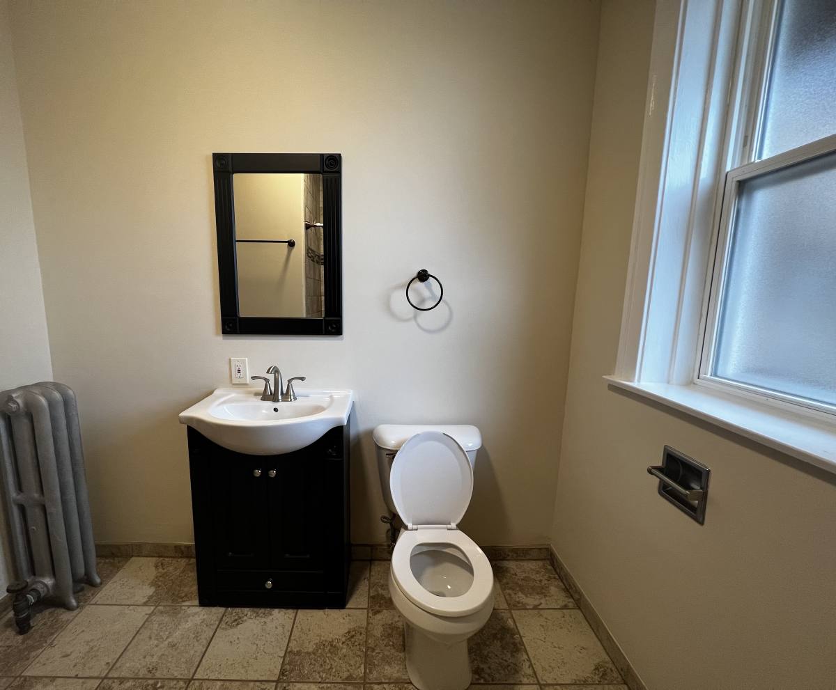 Apartment for rent at 4305 W Palmer St #3, Chicago, IL 60639