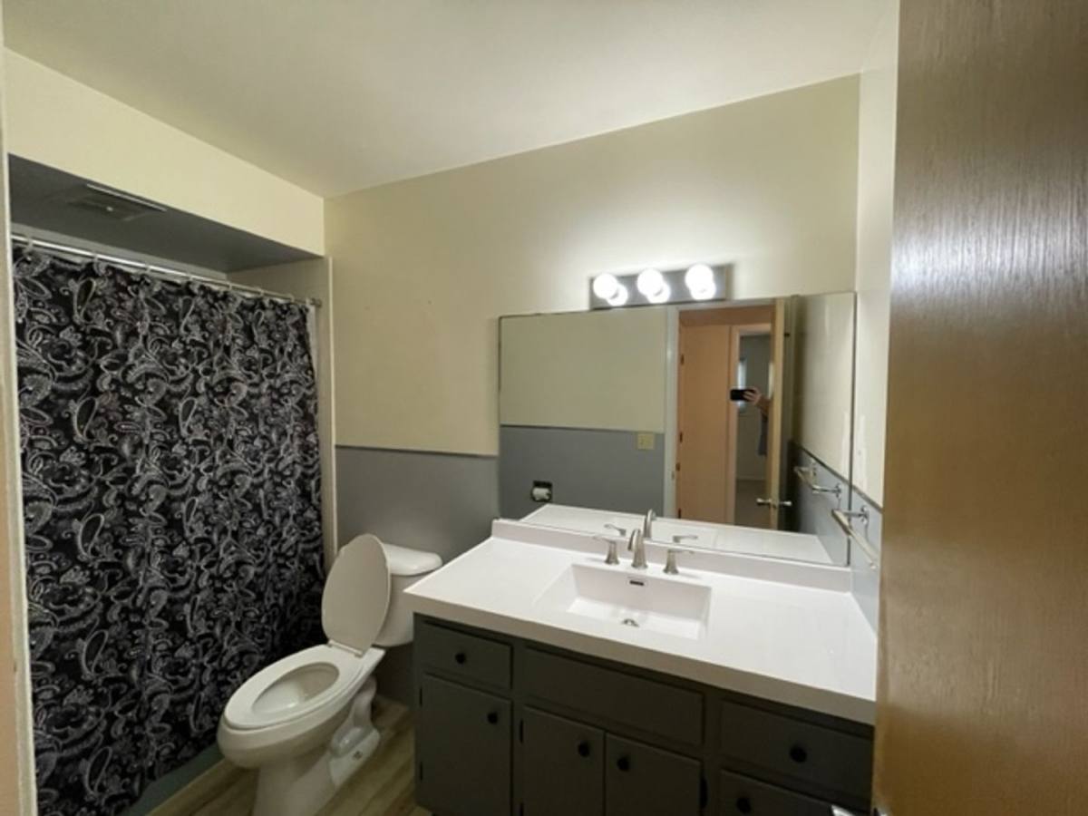 Apartment for rent at 9500 W Smith St, Yorktown, IN 47396