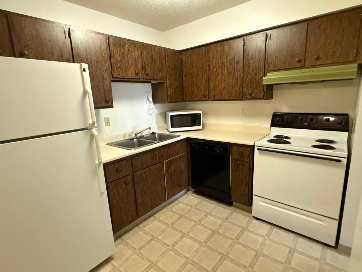Apartment for rent at 2010 10th Ave E, Williston, ND 58801