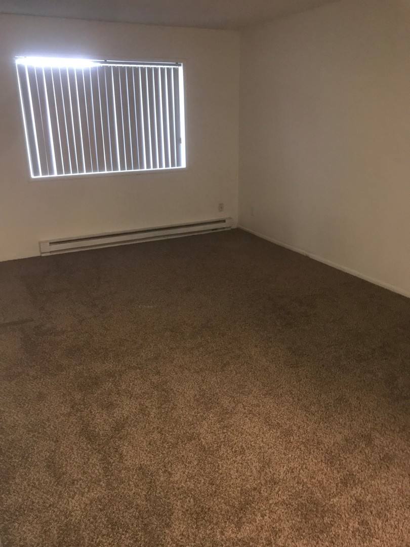 Apartment for rent at 1955 33 Ave, Longview, WA 98632