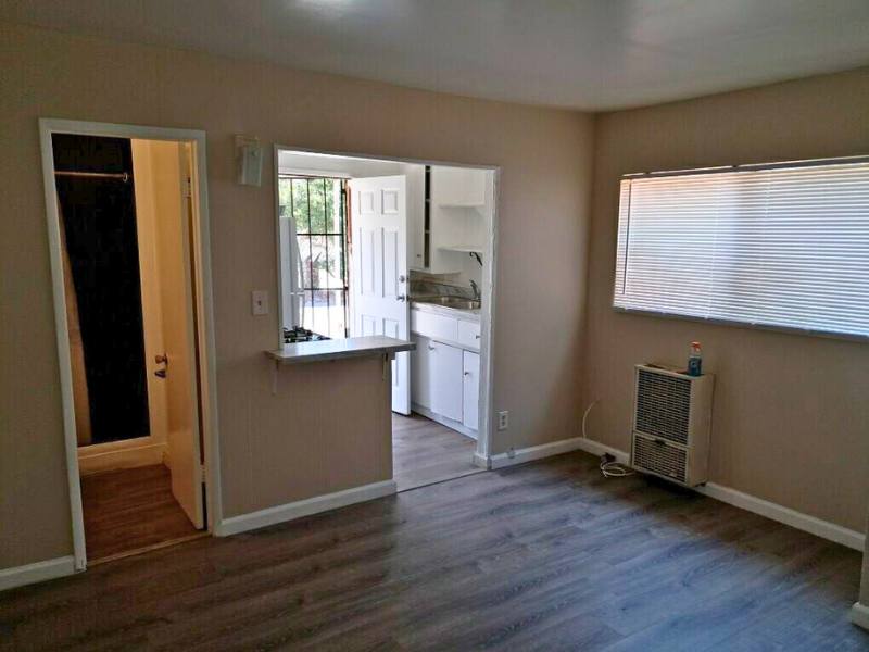 Apartment for rent at 826 E Route 66 #12, Glendora, CA 91740