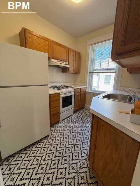 Apartment for rent at 41 Wendell St, Cambridge, MA 02138