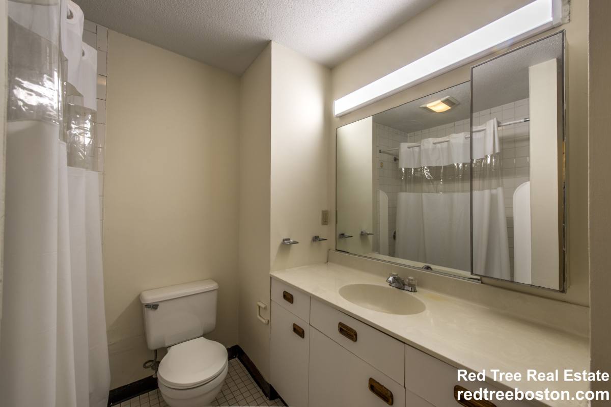 Townhouse for rent at 152 N Beacon St #A2, Brighton, MA 02135