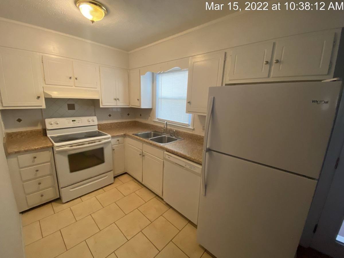 House for rent at 144 S Ingleside Dr, Fayetteville, NC 28314