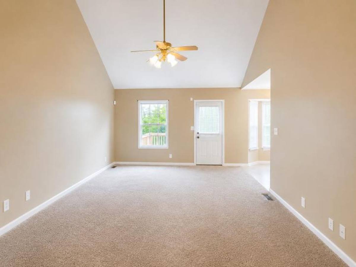 House for rent at 168 Kings Deer Dr, Clarksville, TN 37042