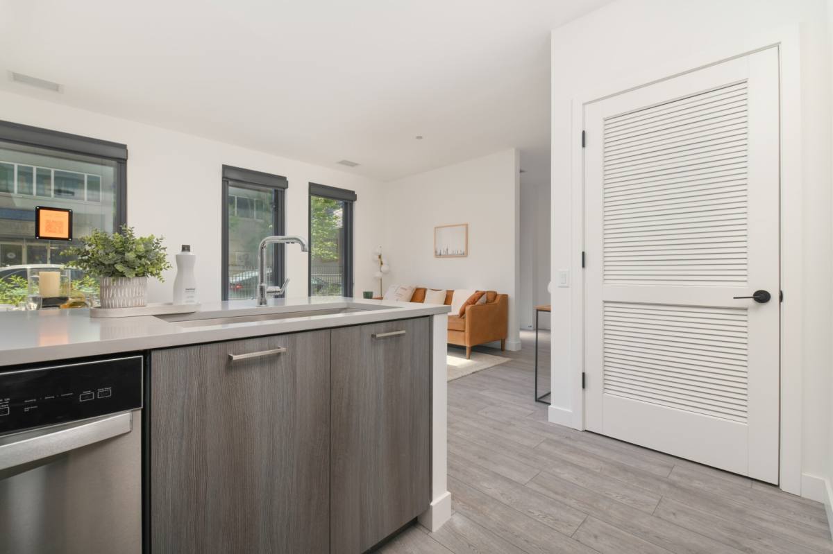 Apartment for rent at 1008 W Madison St #1408S, Chicago, IL 60607