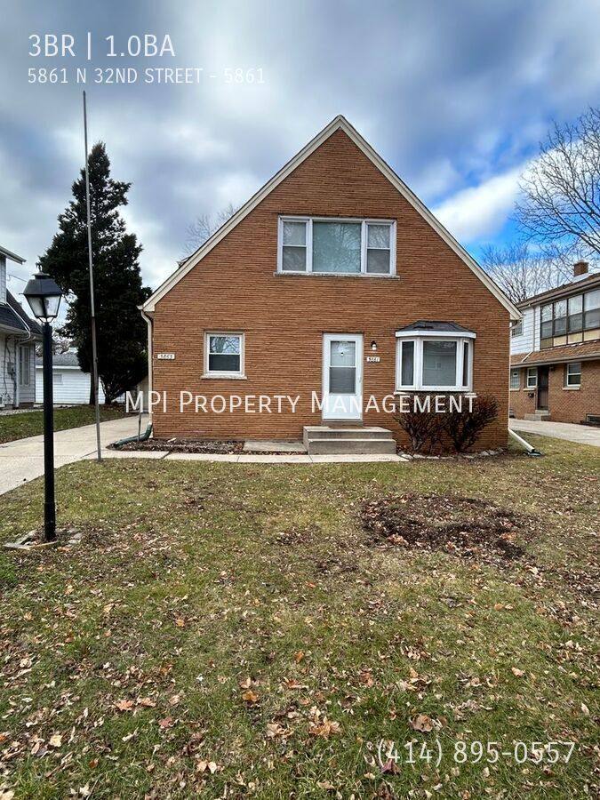 Apartment for rent at 5861 N 32nd St, Milwaukee, WI 53209