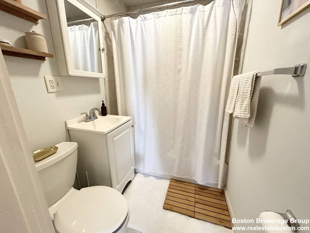Apartment for rent at 914 Dorchester Ave #2, Dorchester, MA 02125
