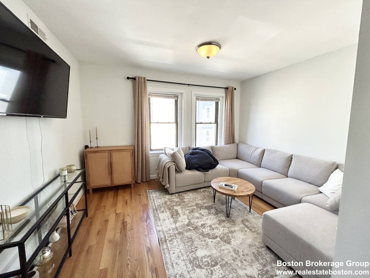 Apartment for rent at 914 Dorchester Ave #2, Dorchester, MA 02125