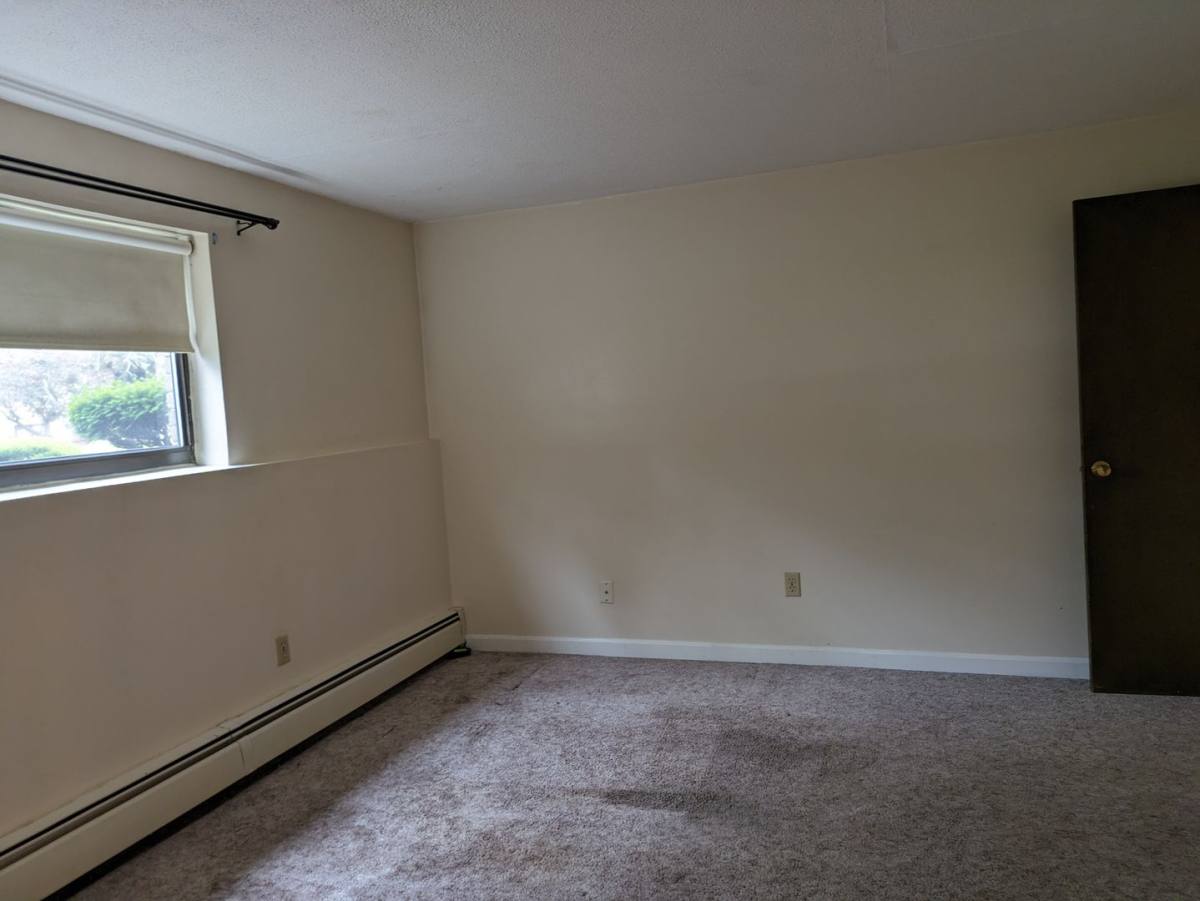 Condo for rent at 14 Tiffany Rd, Salem, NH 03079