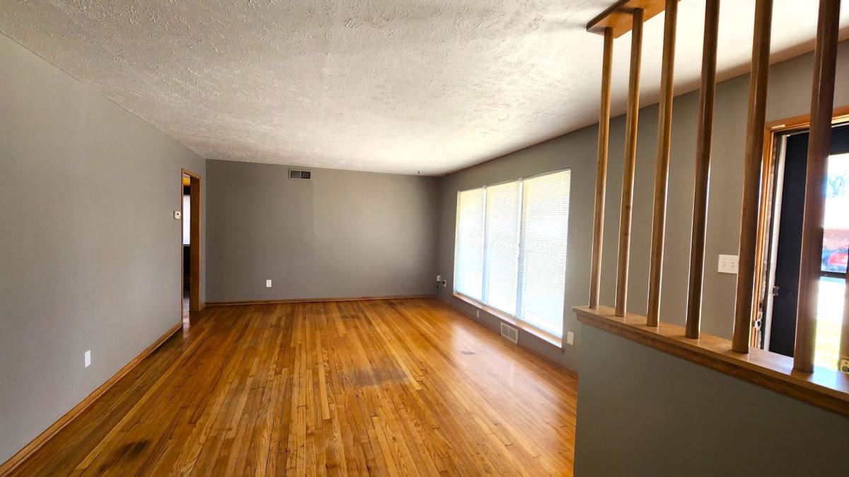 House for rent at 209 W Coe Dr, Oklahoma City, OK 73110
