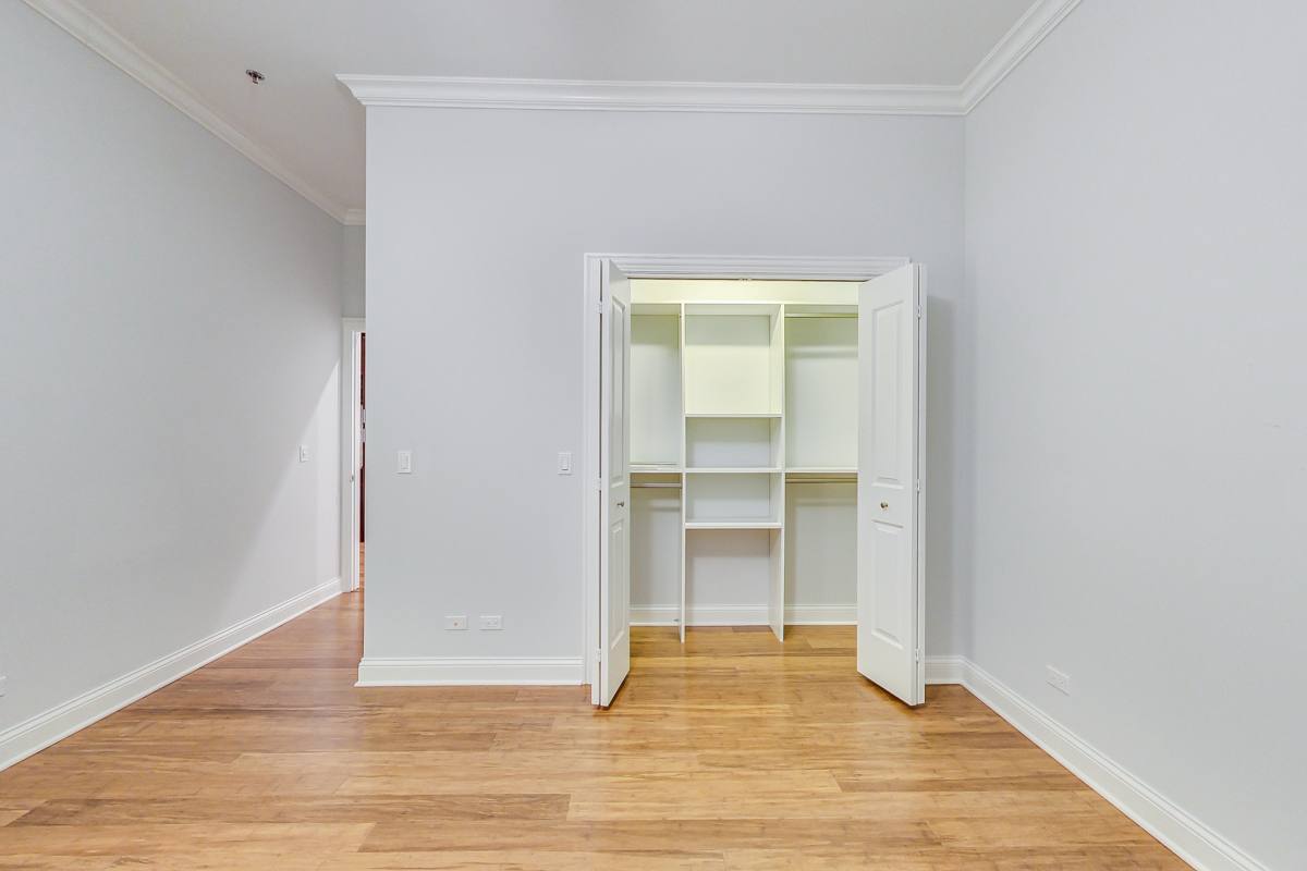 Apartment for rent at 1247 W Madison St, Chicago, IL 60607