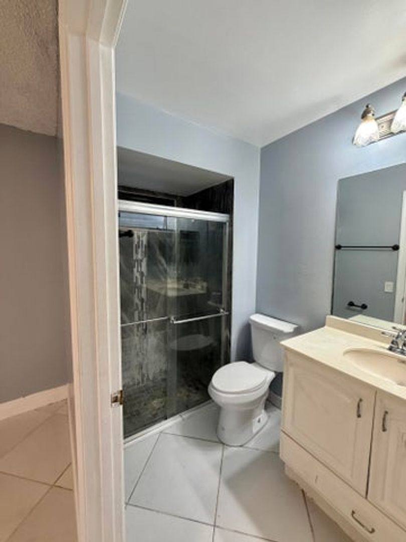 House for rent at 5072 Arbor Glen Circle, Lake Worth, FL 33463