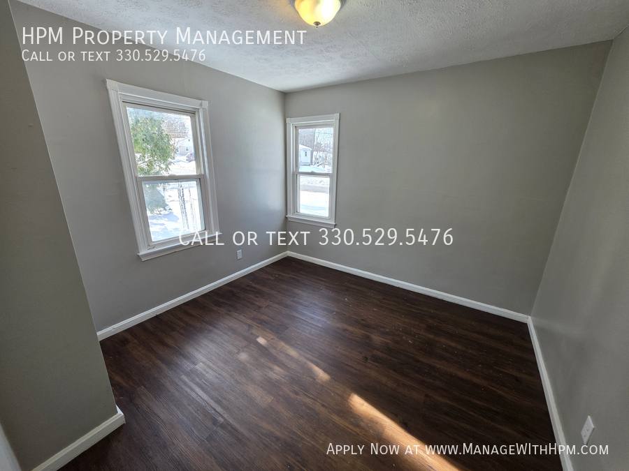 House for rent at 1047 Yukon Ave, Akron, OH 44320