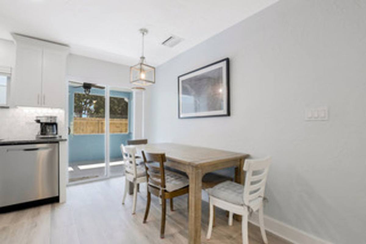 Apartment for rent at 2529 Linwood Ave, Naples, FL 34112