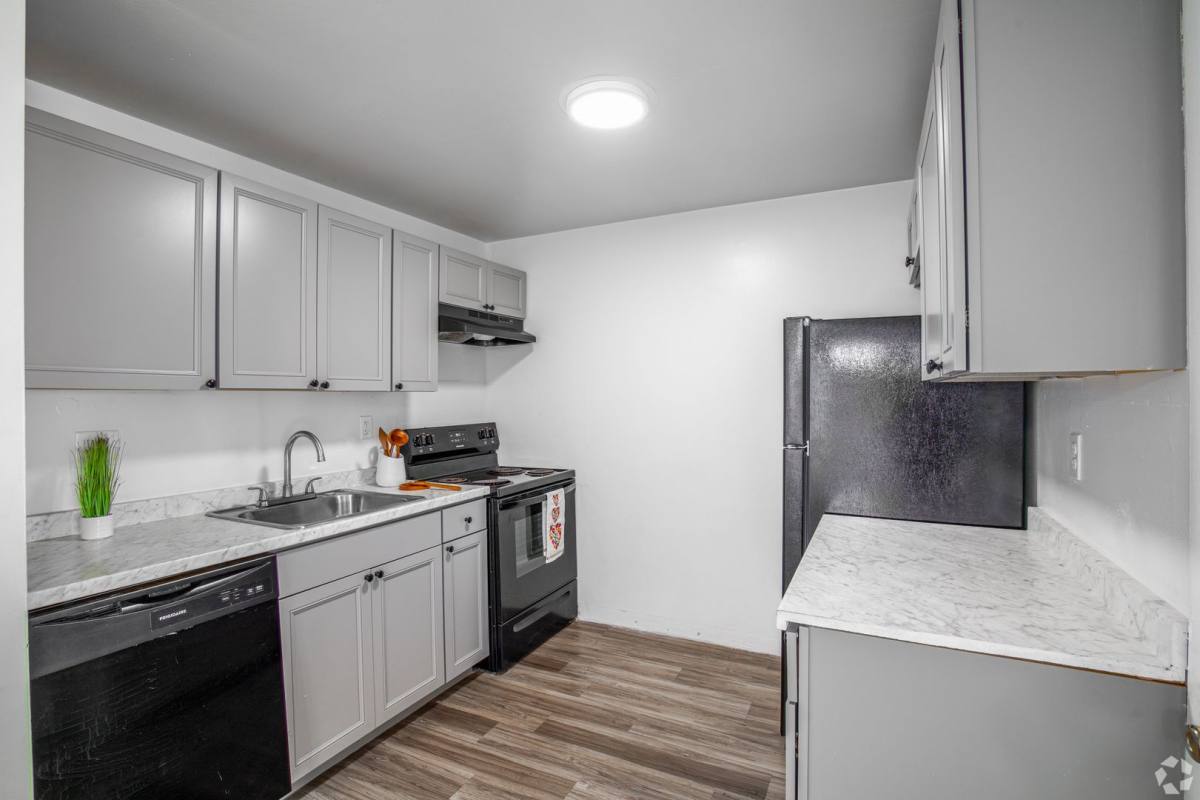 Apartment for rent at 105-117 N Lansdowne Ave, Lansdowne, PA 19050