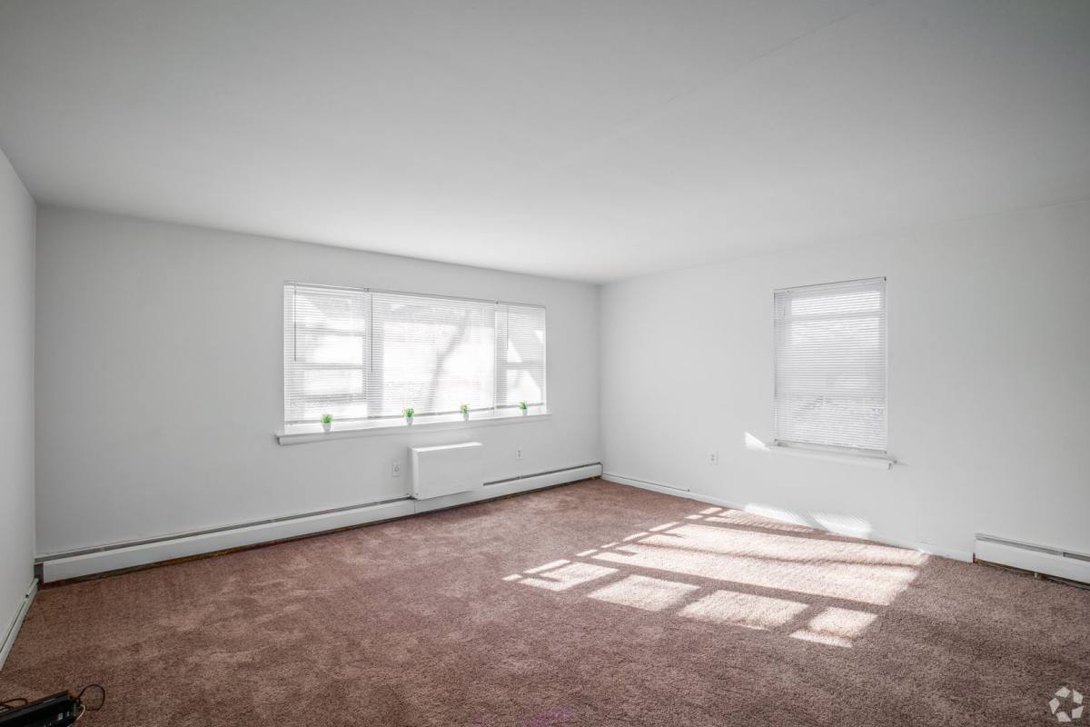 Apartment for rent at 105-117 N Lansdowne Ave, Lansdowne, PA 19050