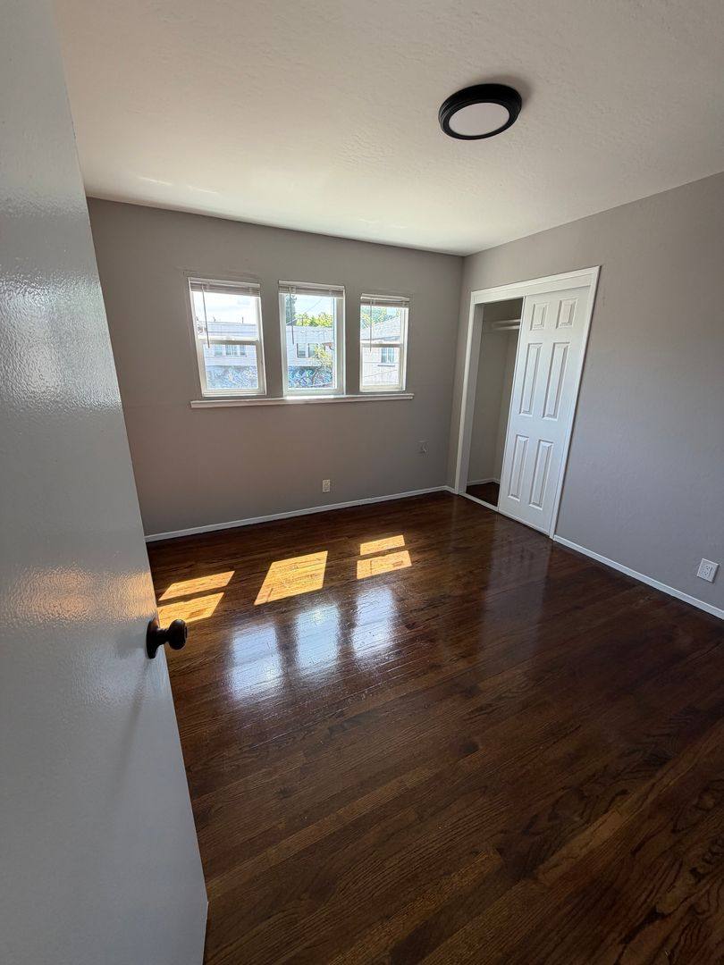 Apartment for rent at 1531 Alcatraz, Berkeley, CA 94703