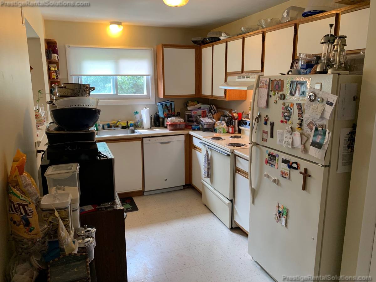 Apartment for rent at 35 Fairmount Place #12, Leominster, MA 01453