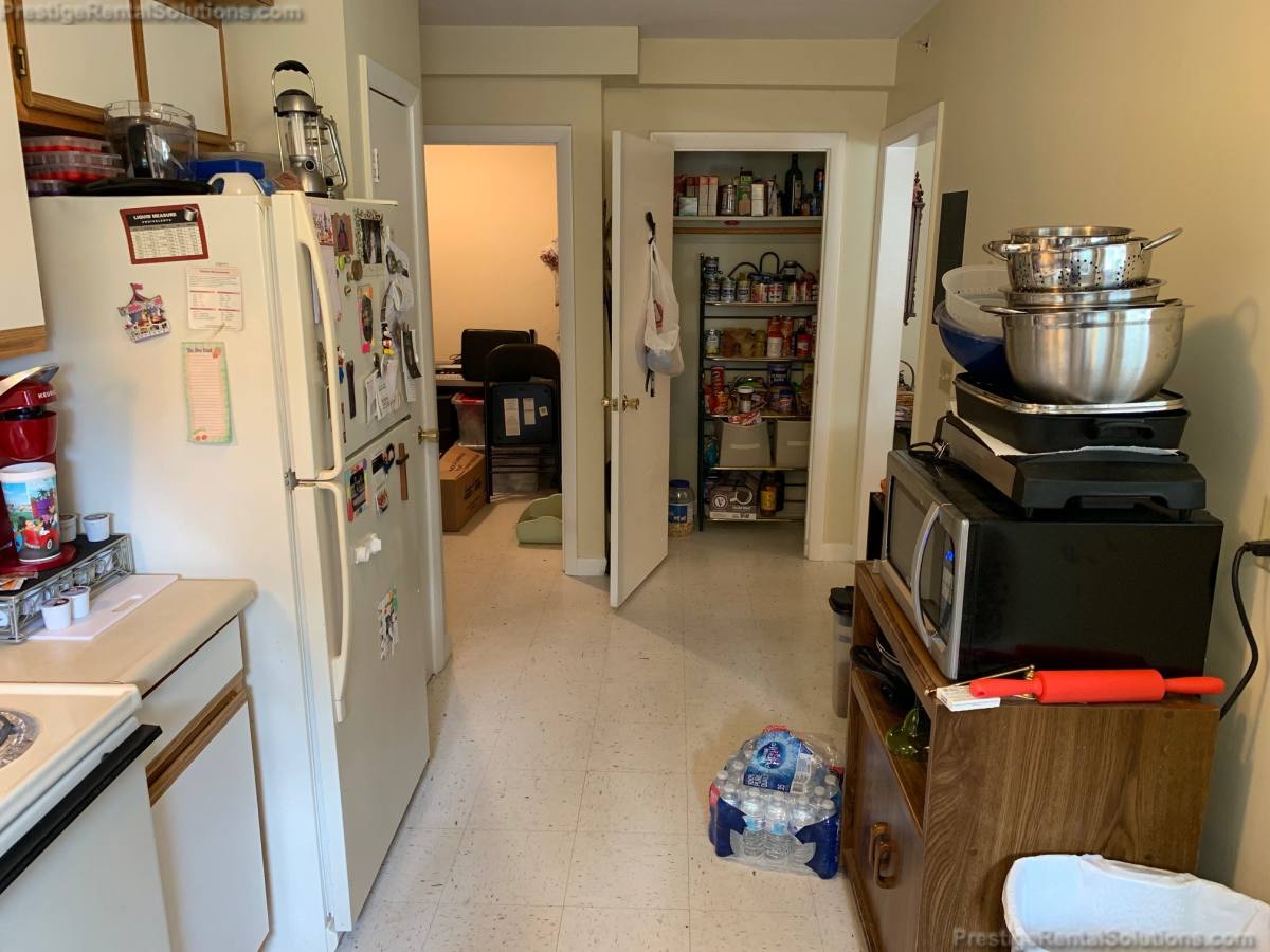 Apartment for rent at 35 Fairmount Place #12, Leominster, MA 01453