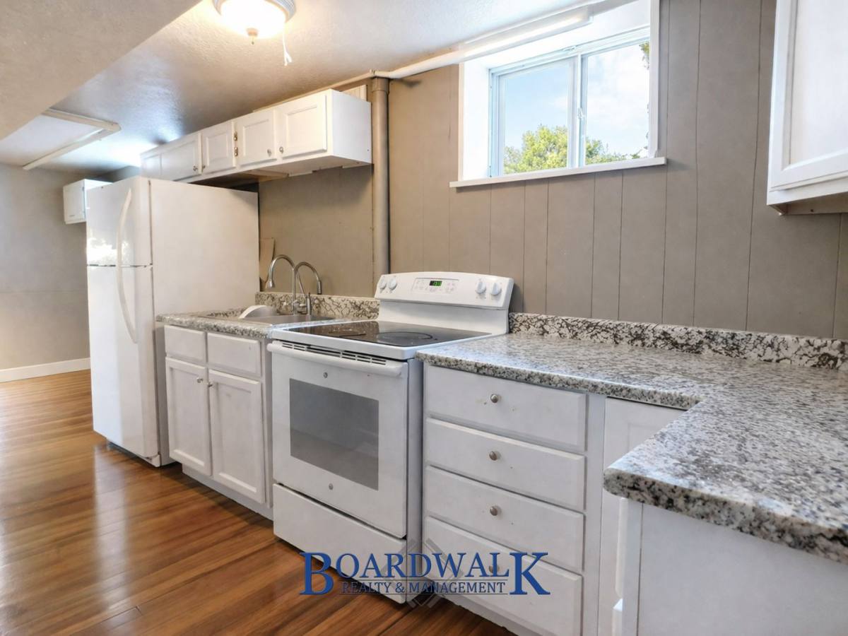 Apartment for rent at 2725 S Lake St, Salt Lake City, UT 84106