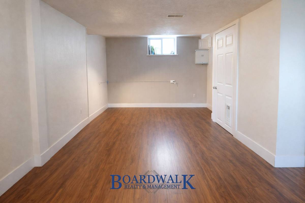 Apartment for rent at 2725 S Lake St, Salt Lake City, UT 84106