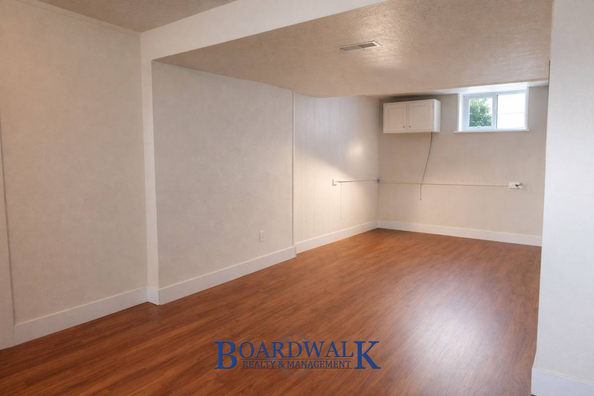Apartment for rent at 2725 S Lake St, Salt Lake City, UT 84106
