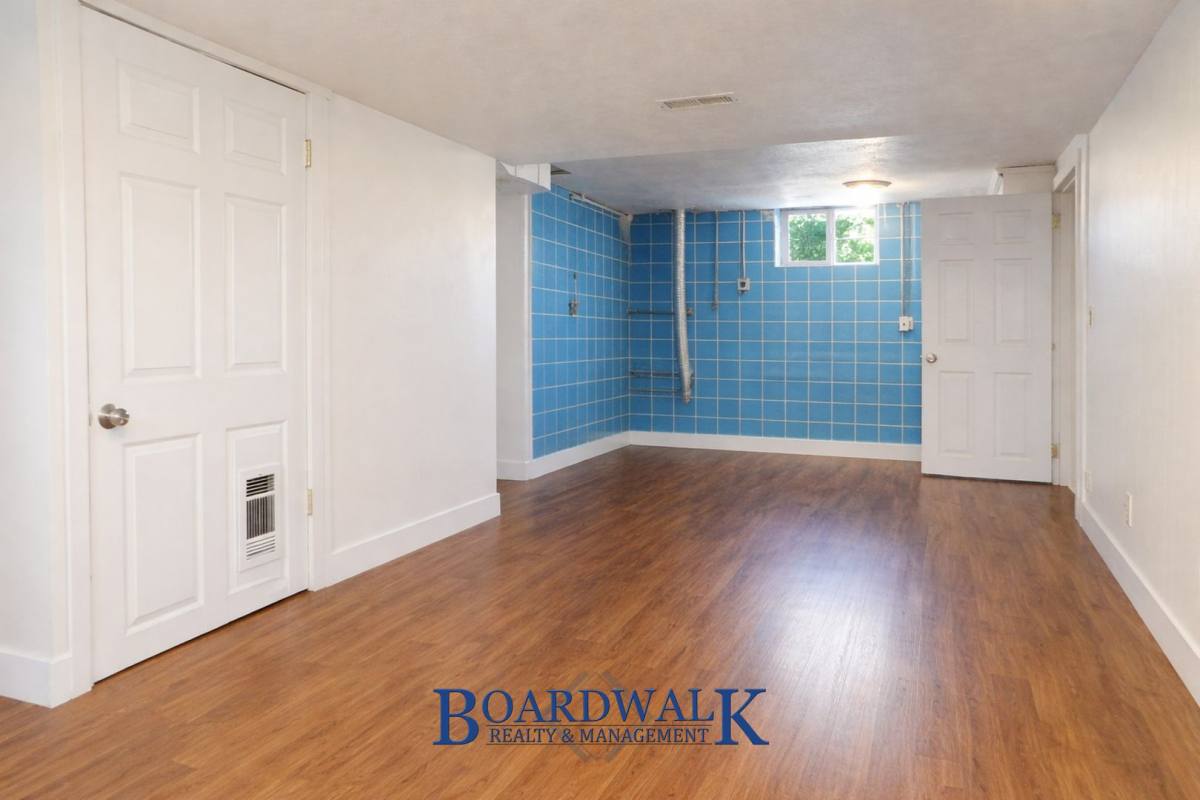 Apartment for rent at 2725 S Lake St, Salt Lake City, UT 84106
