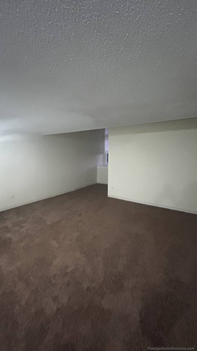 Apartment for rent at 56 Saint Joseph St #312, Fall River, MA 02721