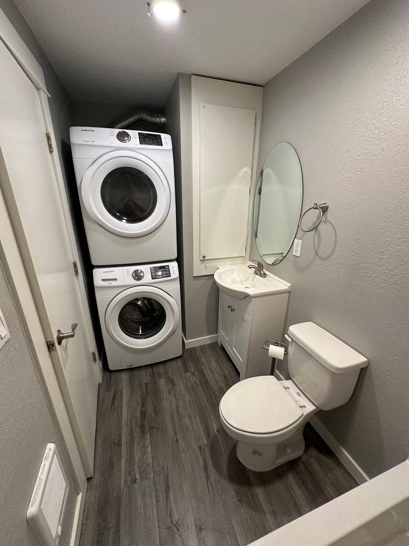 Apartment for rent at 2401 Elm St, Bellingham, WA 98225