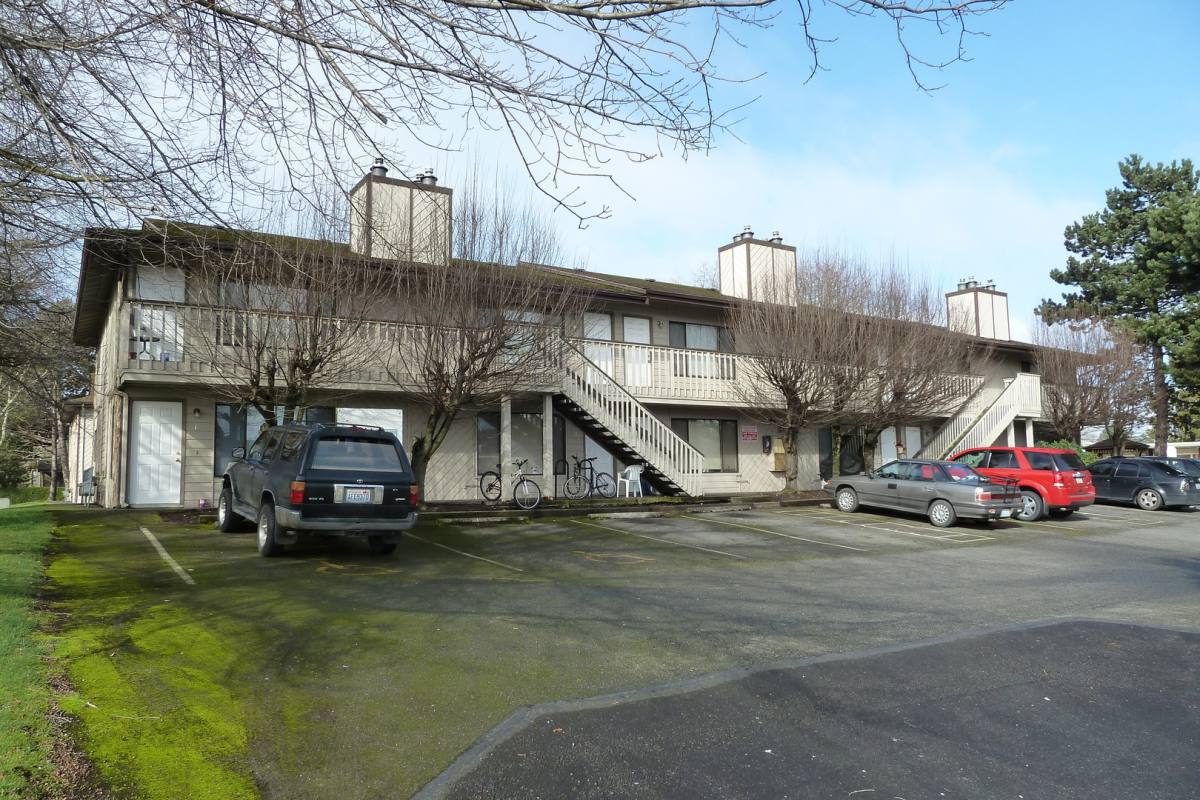 Apartment for rent at 2401 Elm St, Bellingham, WA 98225