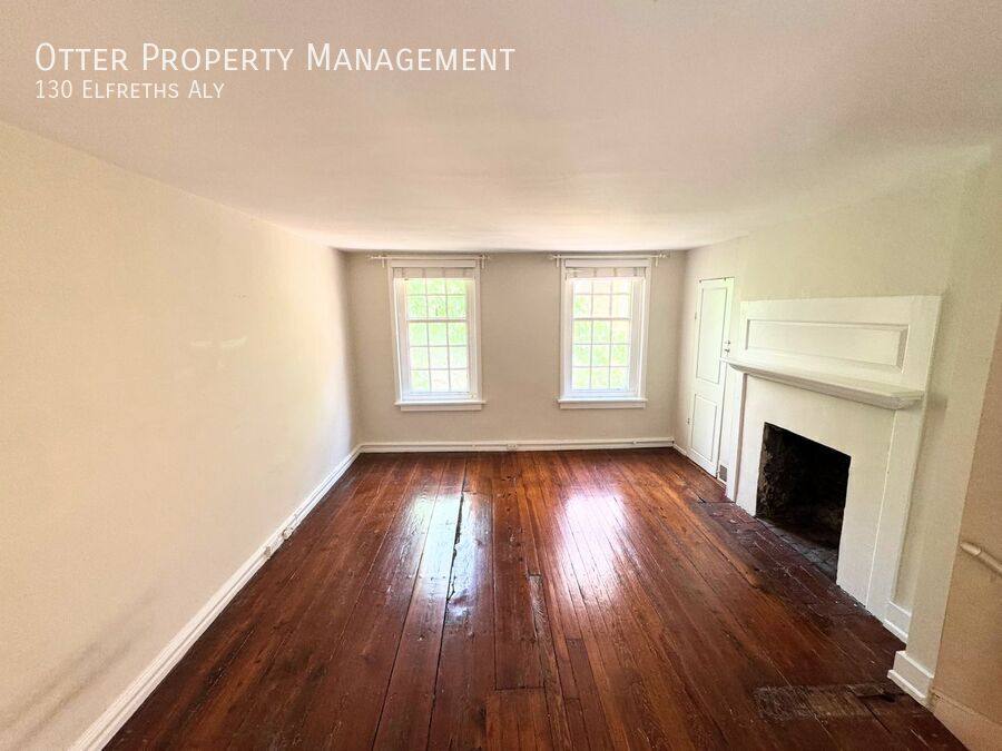 House for rent at 130 Elfreths Alley, Philadelphia, PA 19106