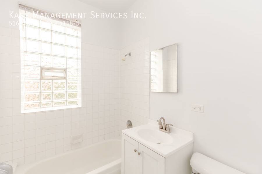 Apartment for rent at 5168 S King Dr #3, Chicago, IL 60615