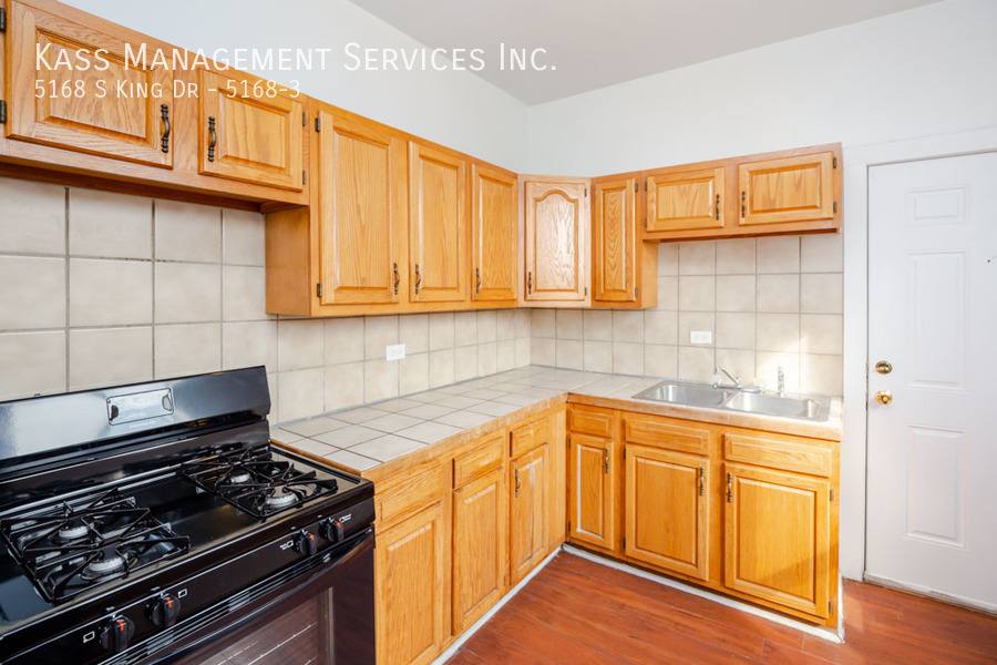 Apartment for rent at 5168 S King Dr #3, Chicago, IL 60615