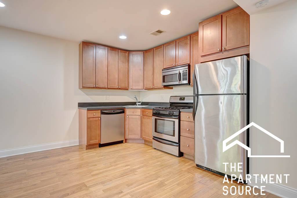 Condo for rent at 2834 N Albany Ave #G, Chicago, IL 60625