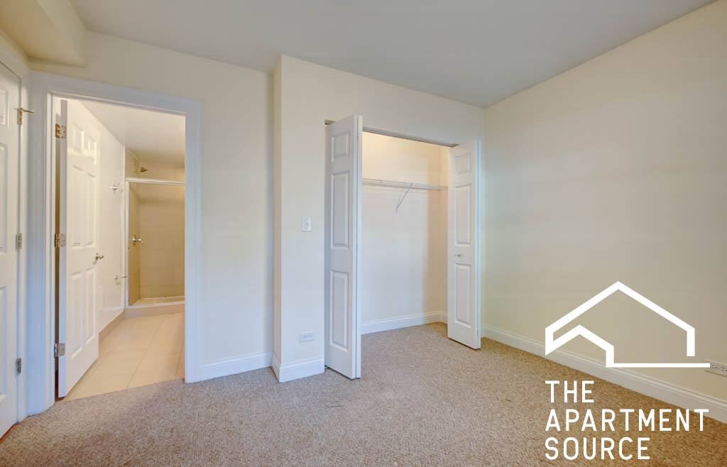 Condo for rent at 2834 N Albany Ave #G, Chicago, IL 60625