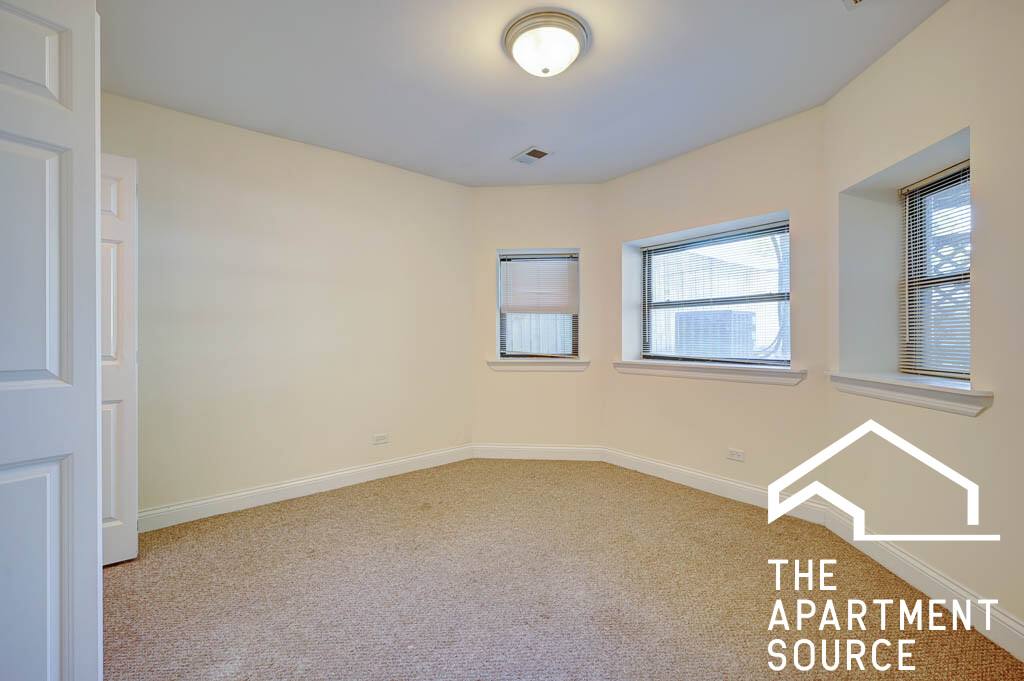 Condo for rent at 2834 N Albany Ave #G, Chicago, IL 60625