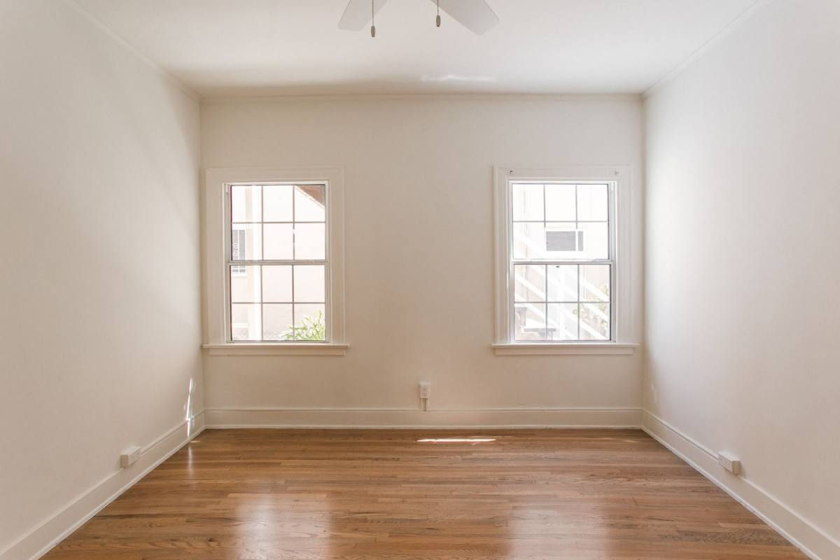 Apartment for rent at 201 S Arnaz Dr, Beverly Hills, CA 90211