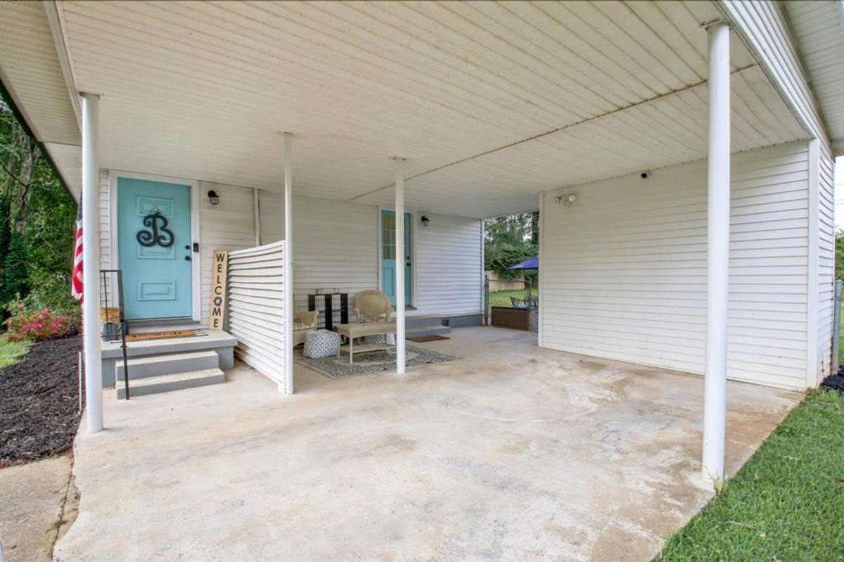 House for rent at 22 Willow Dr, Newnan, GA 30263